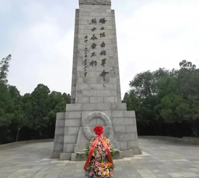 塔山阻擊戰(zhàn)紀念碑
