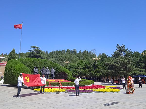 西柏坡黨?，F(xiàn)場教學(xué)